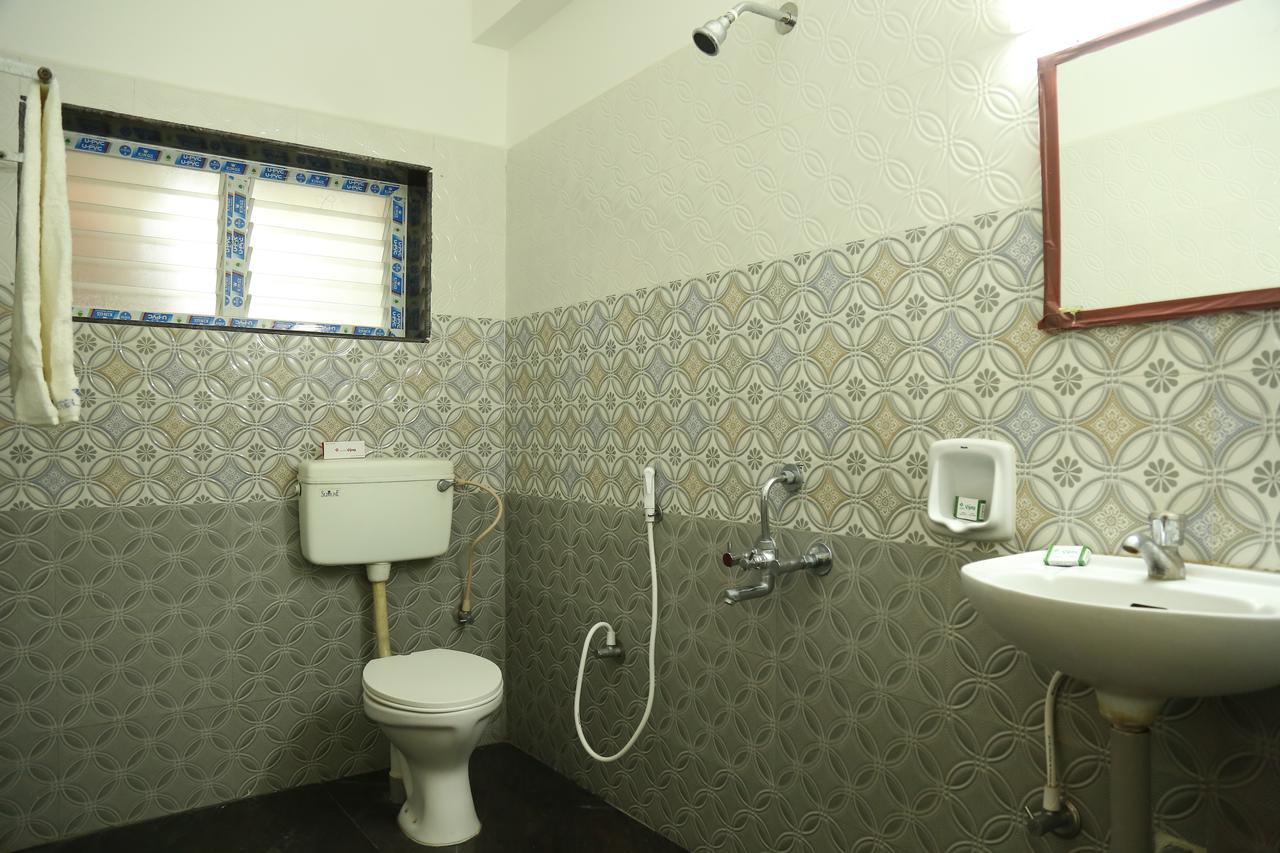 Hotel Vijay Pollāchi Exteriér fotografie